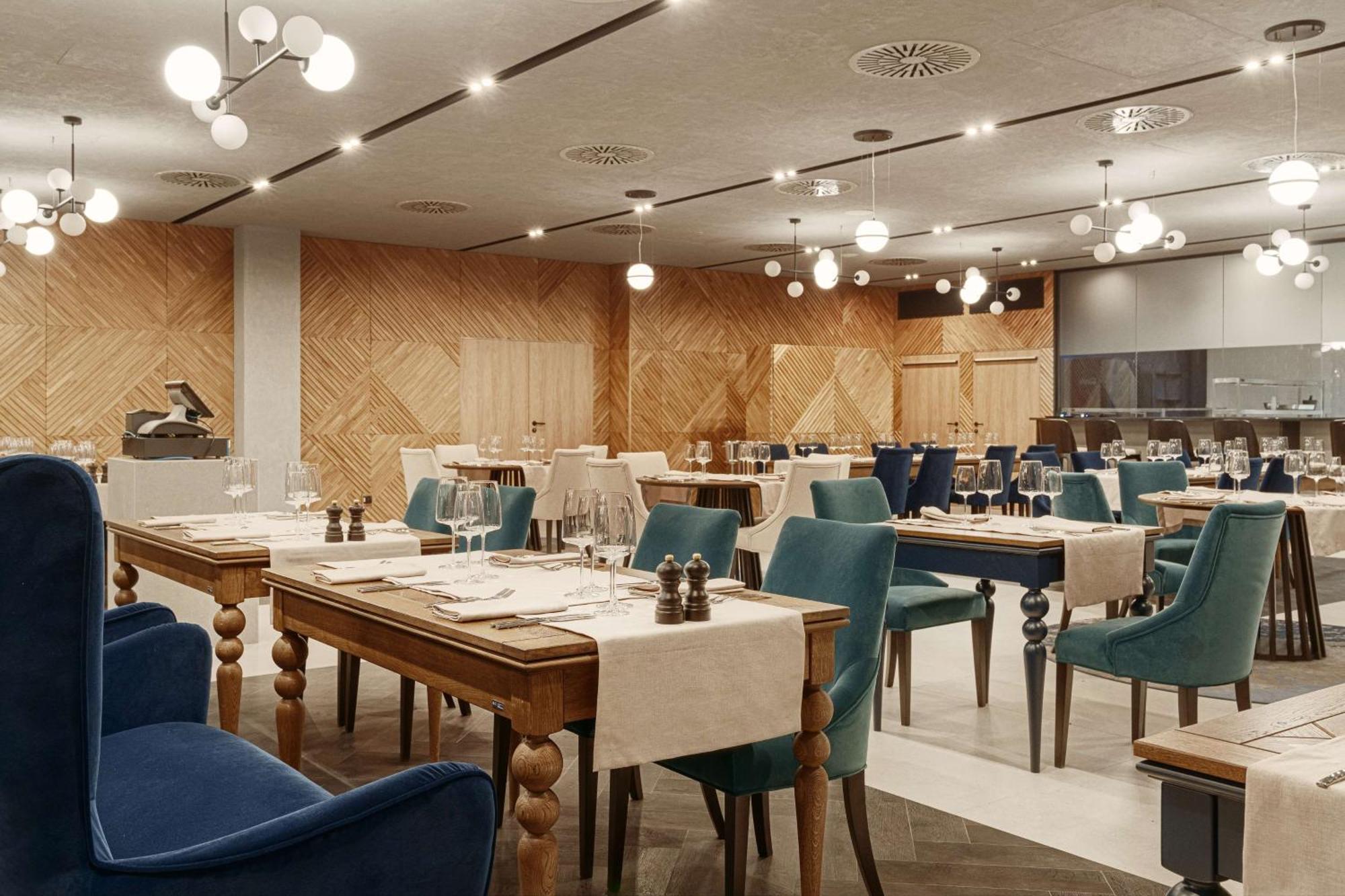 Radisson Blu Resort & Conference Center, Ostroda Mazury المظهر الخارجي الصورة Restaurant