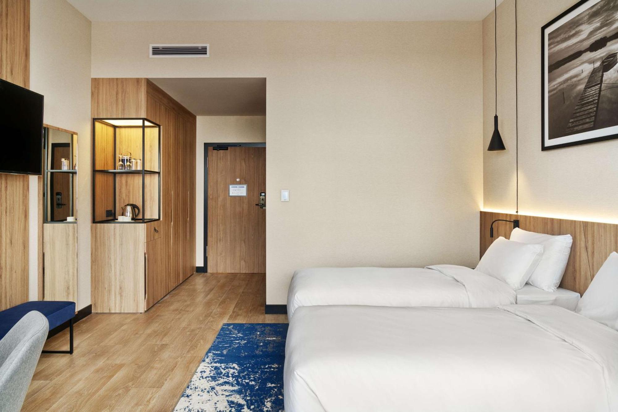 Radisson Blu Resort & Conference Center, Ostroda Mazury المظهر الخارجي الصورة A room at the hotel