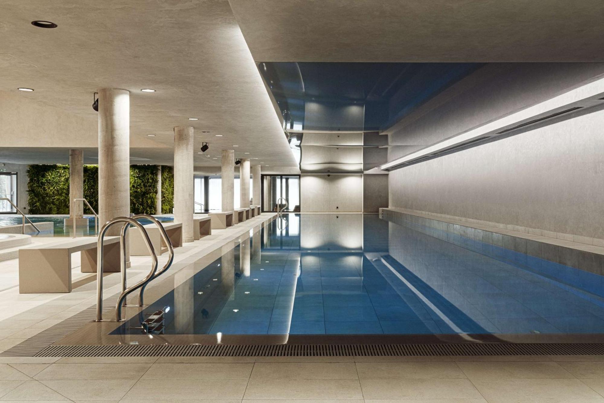 Radisson Blu Resort & Conference Center, Ostroda Mazury المظهر الخارجي الصورة The pool at the 2012 London Olympics